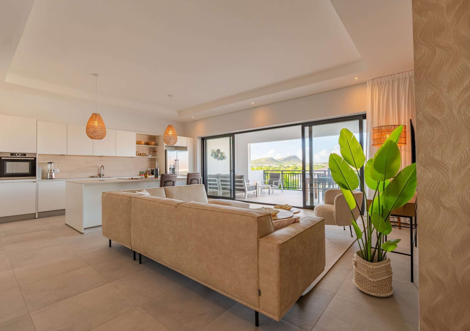 Airbnb_Bluebay_2024_Hr-32