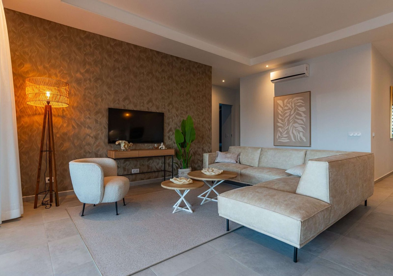 Airbnb_Bluebay_2024_Hr-62